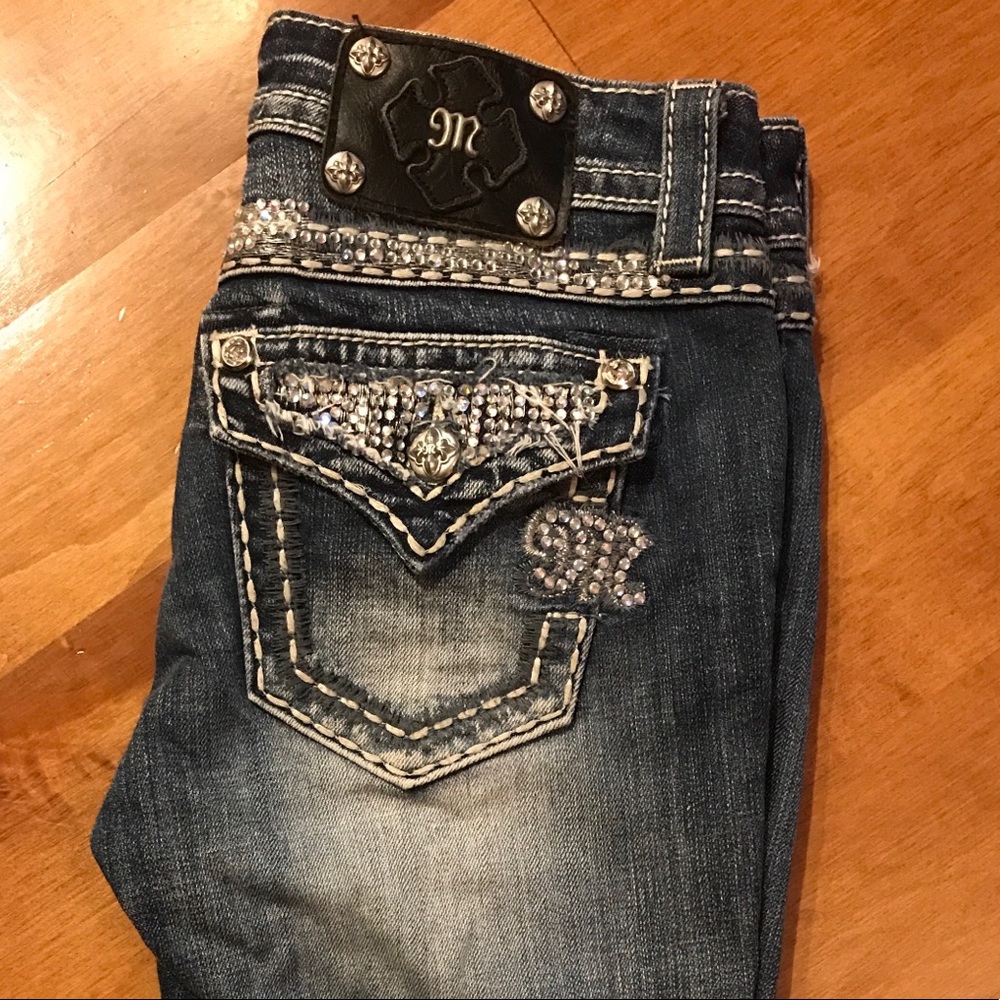 Miss Me Capri Jeans